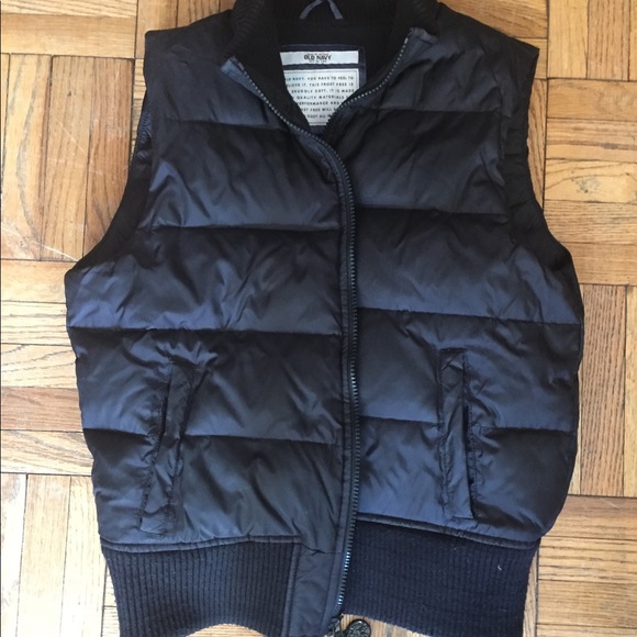 Old Navy Jackets & Blazers - OLD NAVY's DOWN M Black 65% Puffer Vest Jacket